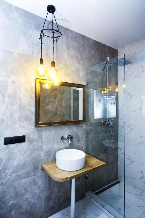 Allurapart Inn Mvz, Левобережная Мвц Kiev Esterno foto